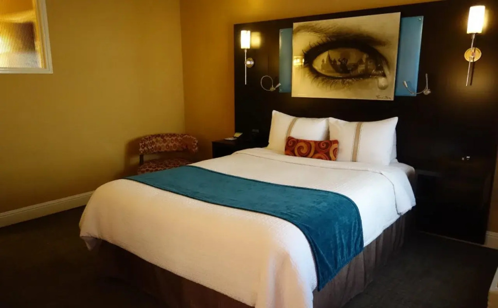 The Dylan Hotel at SFO