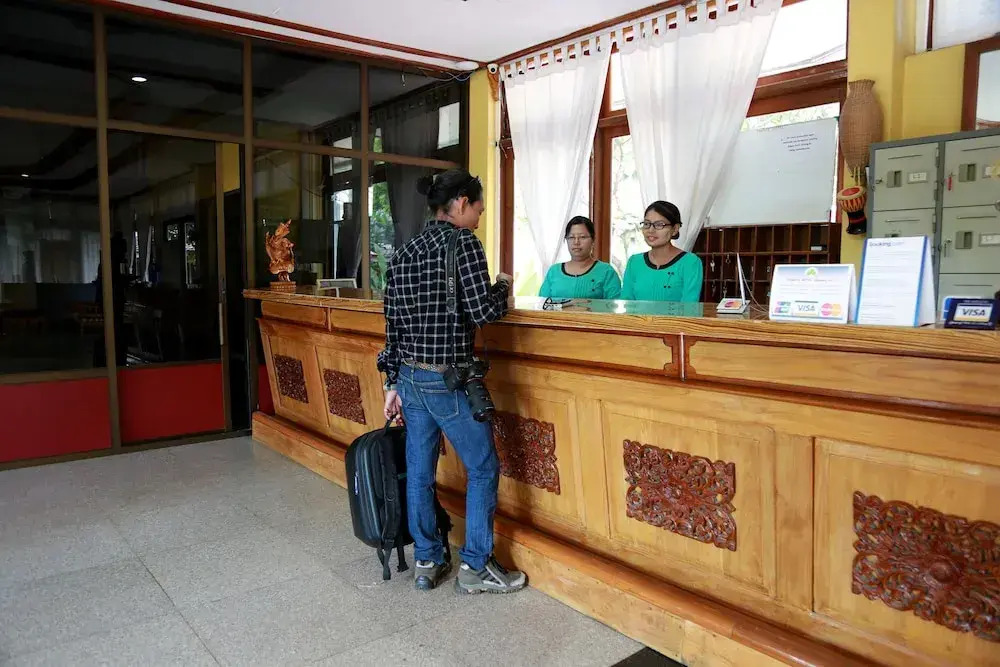 Thante Nyaung U Hotel