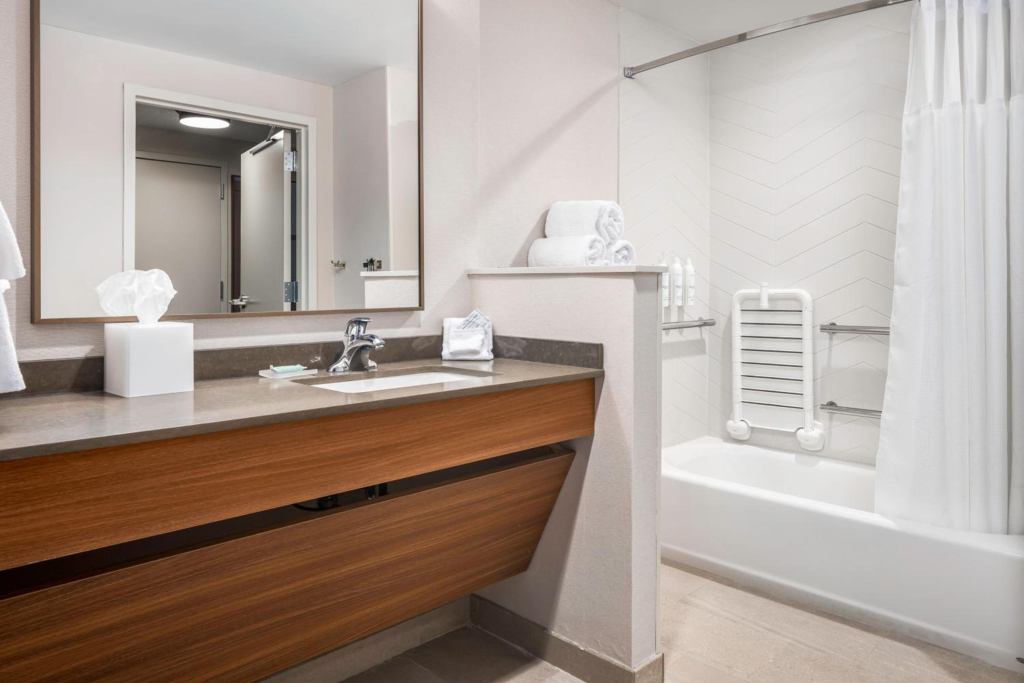 Fairfield by Marriott Inn & Suites Kansas City North, Gladstone