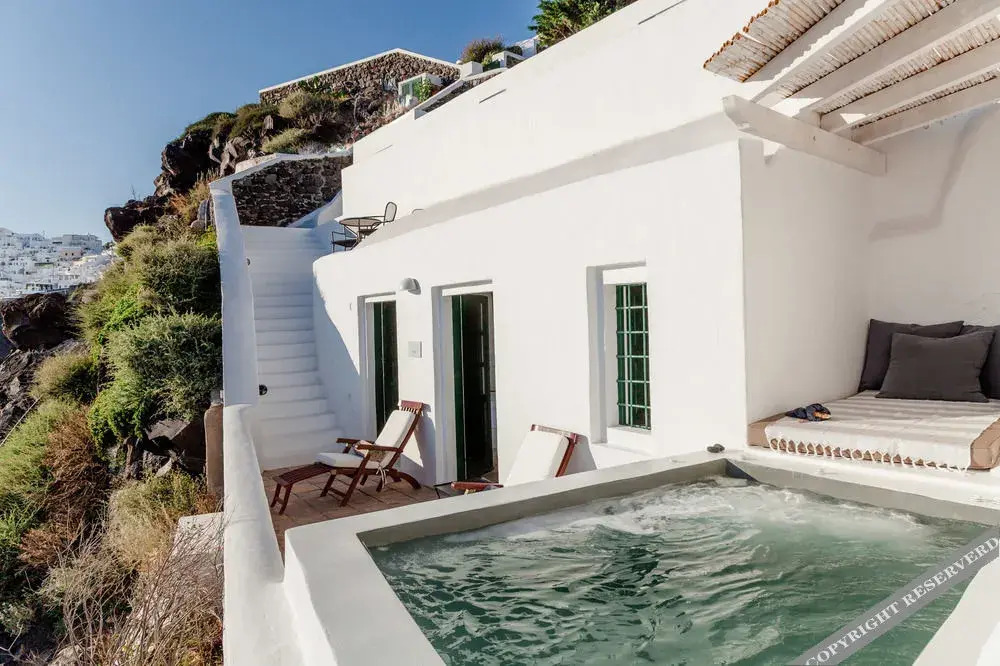 Spiliotica Hotel Santorini