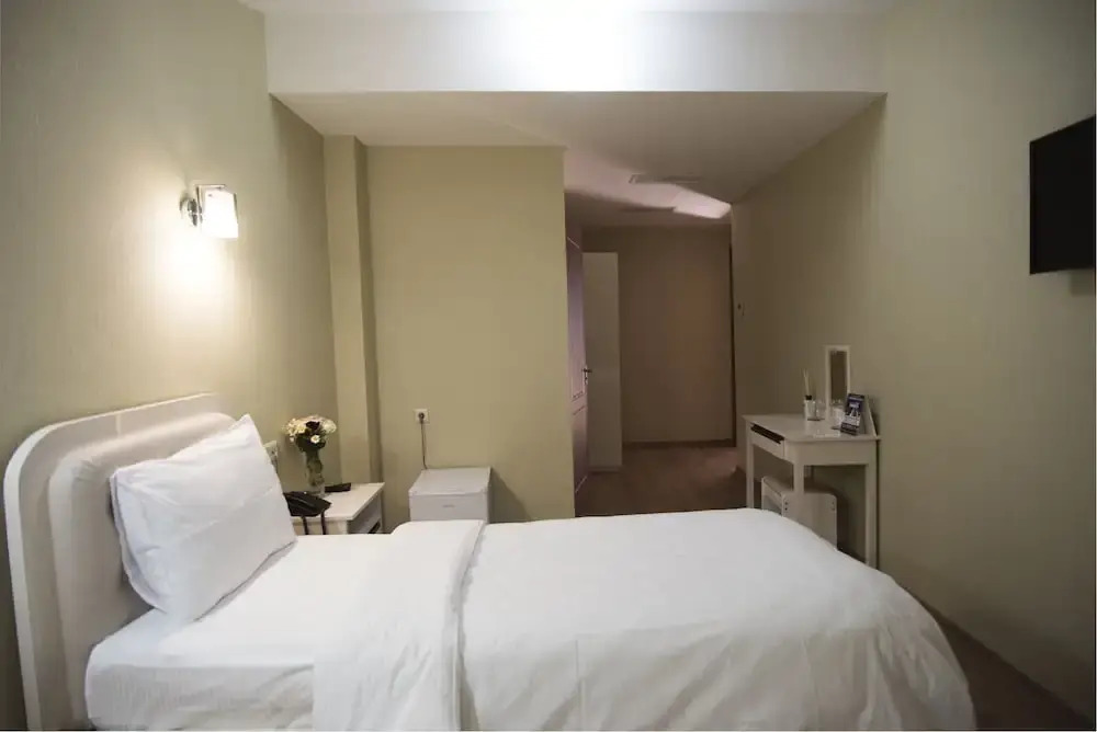 Отель Grand Hotel Luna