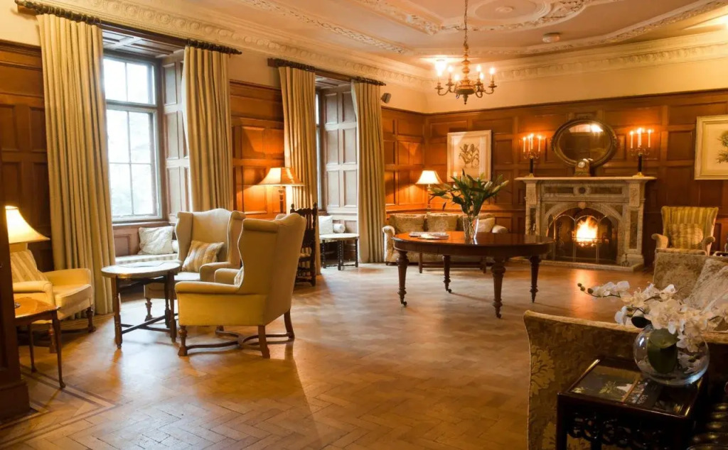 Buckland Tout Saints Hotel