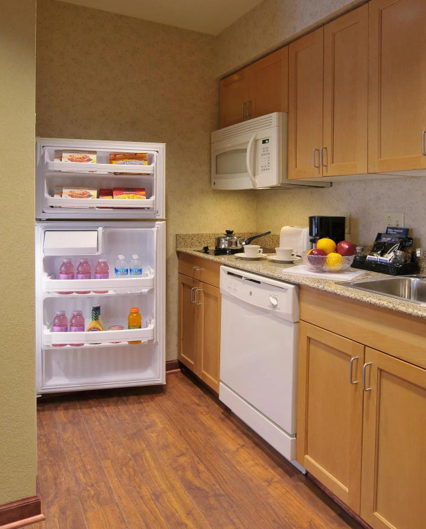 Homewood Suites by Hilton at Carolina Point - Greenville