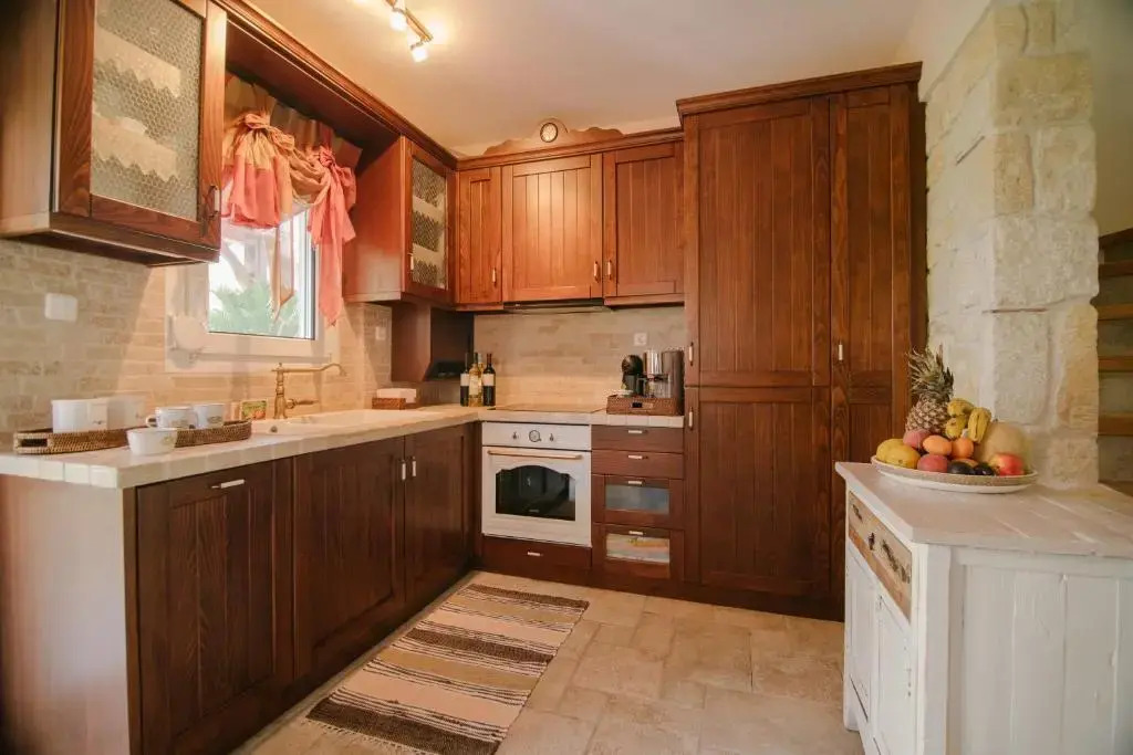 Dreamcatcher Luxury Villa, 1 min walk to beach