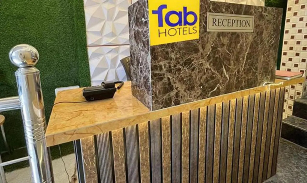 FabHotel Park View