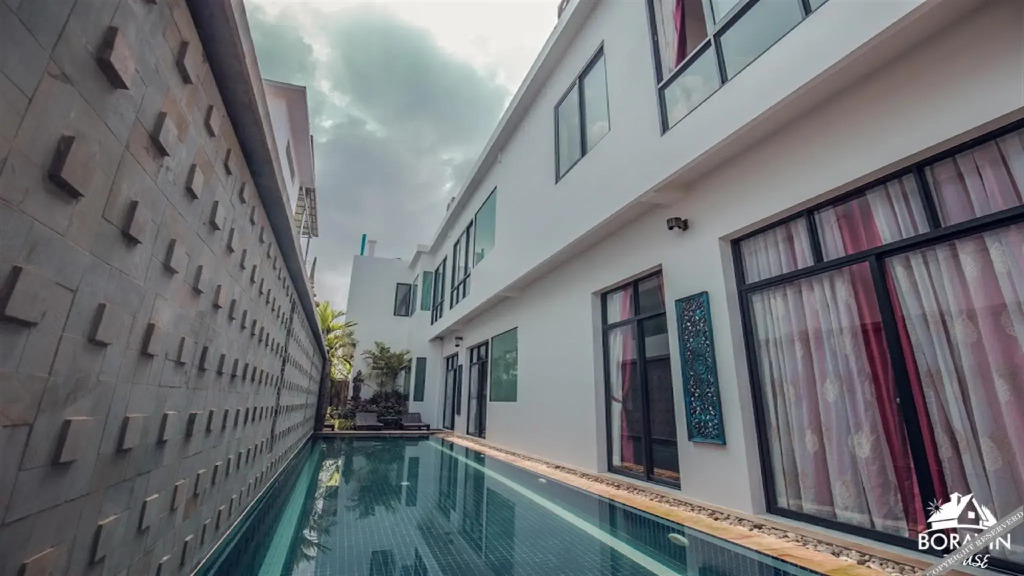 Boravin House