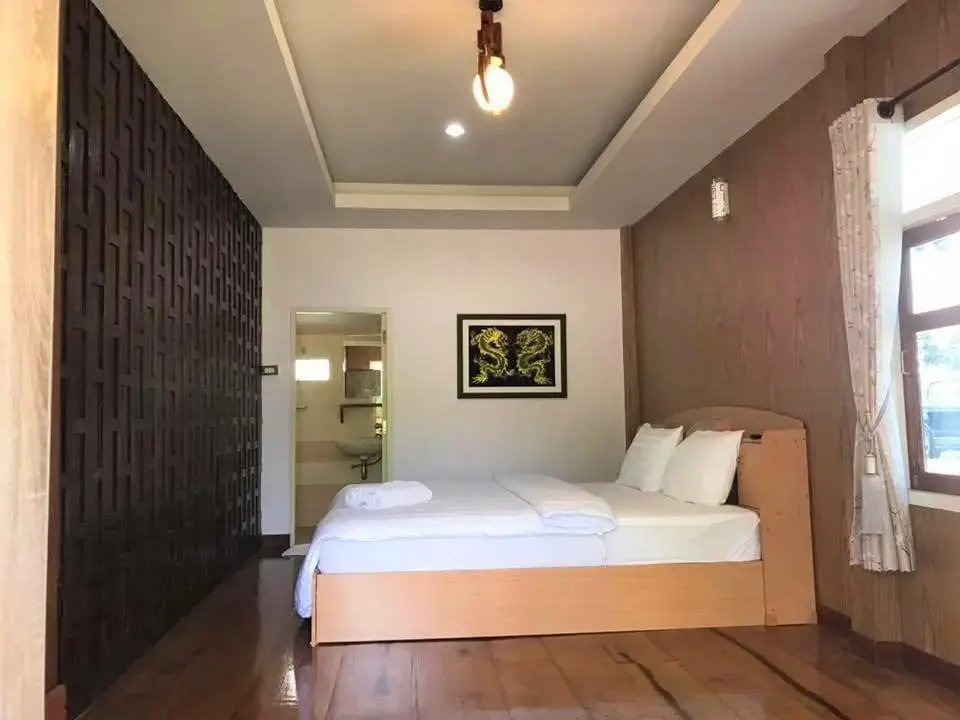 Maingam Resort Uthaitani
