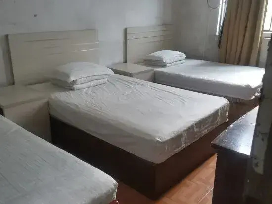 Baolin Hotel