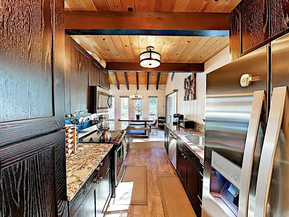 Schweizerhaus Vacation Home 4 Bedroom