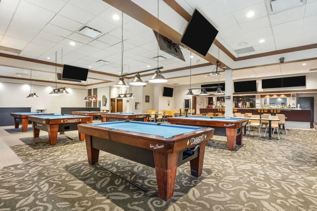 Days Inn by Wyndham Airdrie