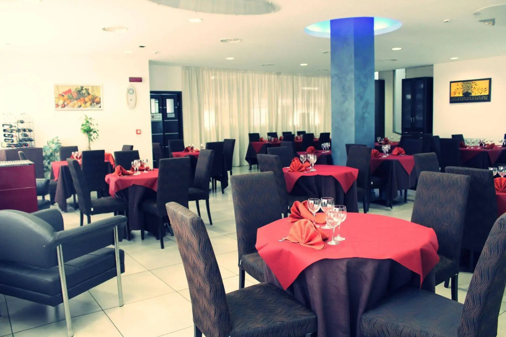 Hotel Insteia