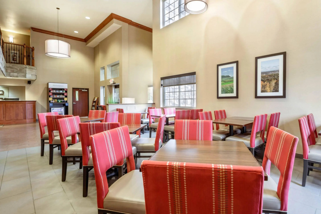 Comfort Suites at Par 4 Resort