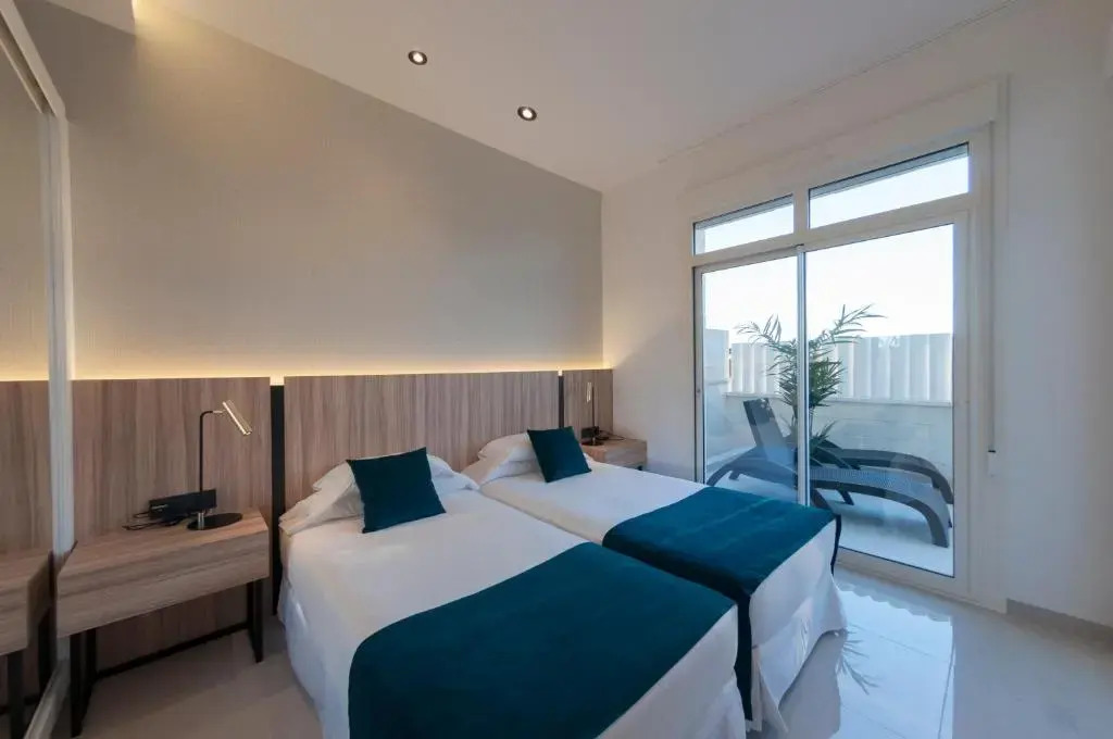Apartamentos La Laguna II Luxury Apartments
