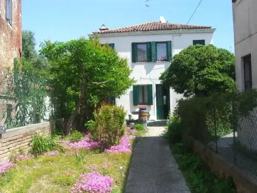 Ca Del Pomo Grana