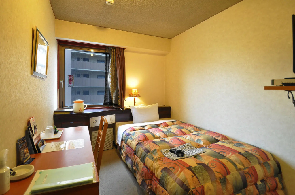 Hotel Livemax Budget Kagoshima Tenmonkan