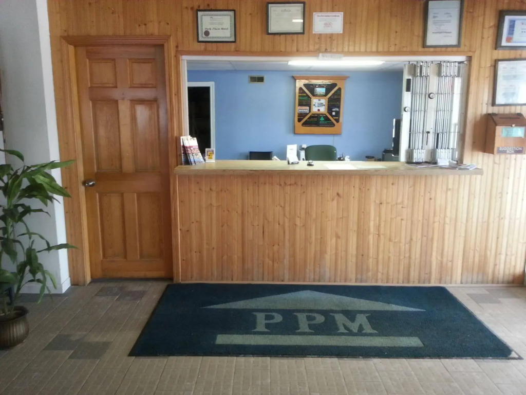 Park Plaza Motel