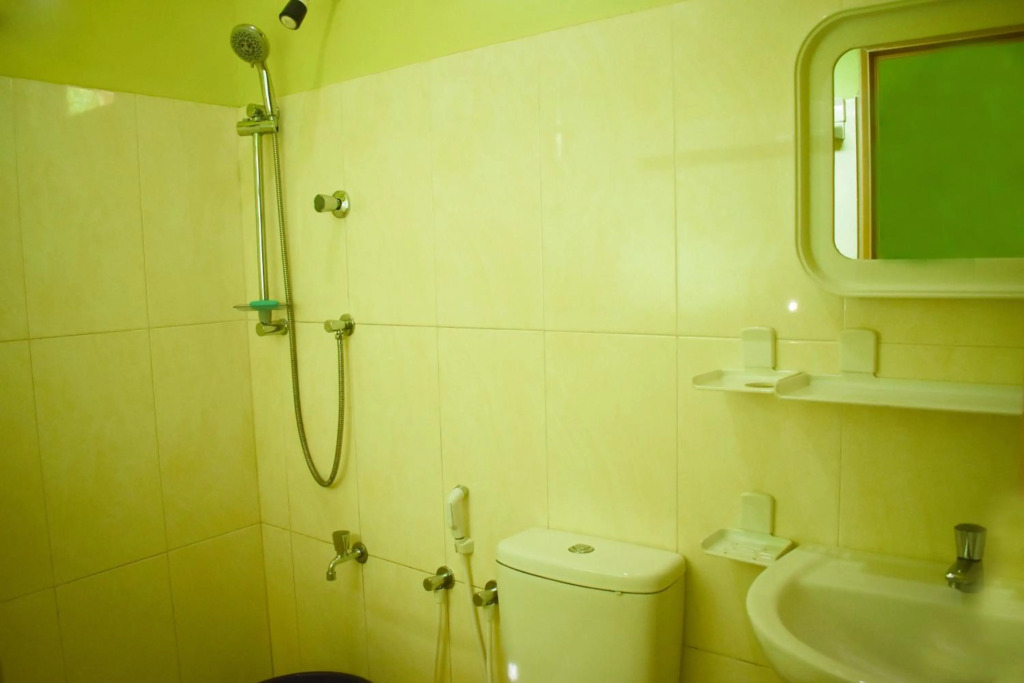 Thuru Sisila Resort