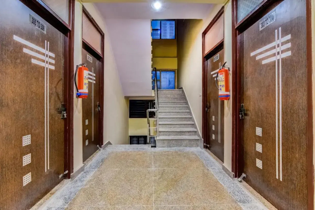 OYO Flagship 41452 Qutub Vihar