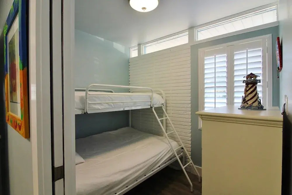 Capri 123 2 Bedrooms 1 Bathroom Condo