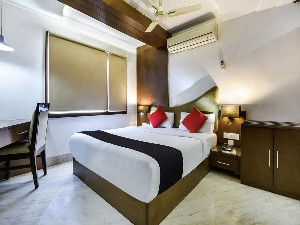 Capital O 30399 Hotel Prime Presidency
