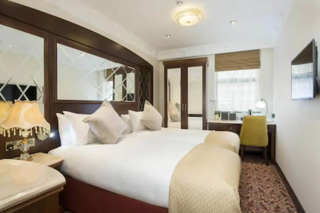 The George Street Hotel