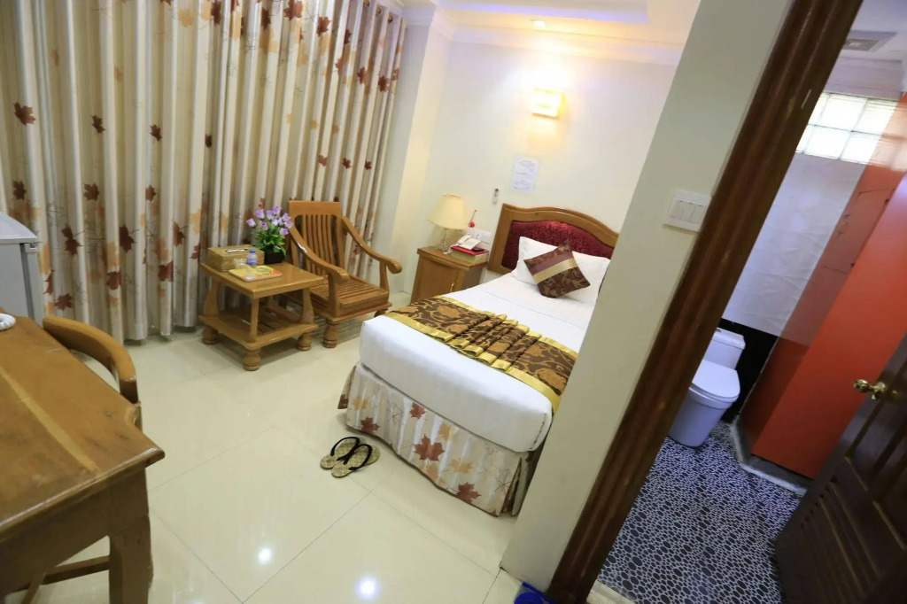 Hotel Moe Thee