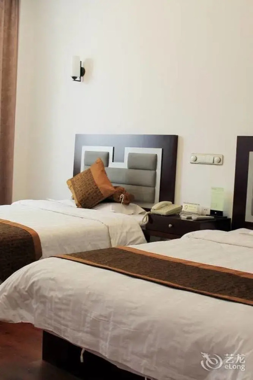 Qianyuan Jingyang (Eastern King) Hotel