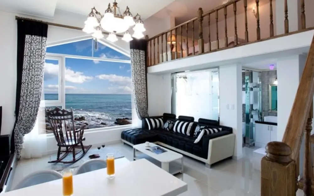 Yangyang Sea View Pension