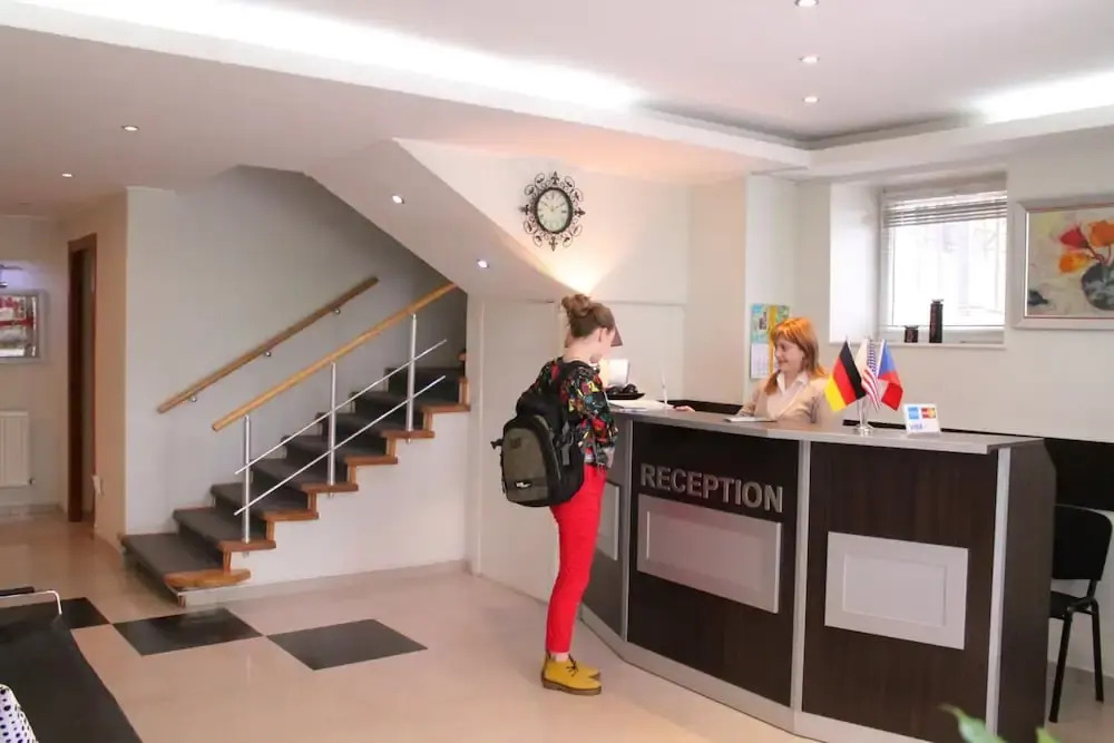 Отель Ваке