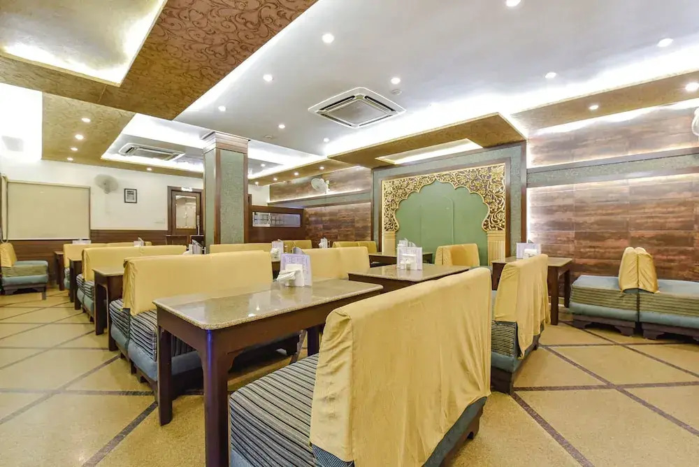 Fabhotel Taj