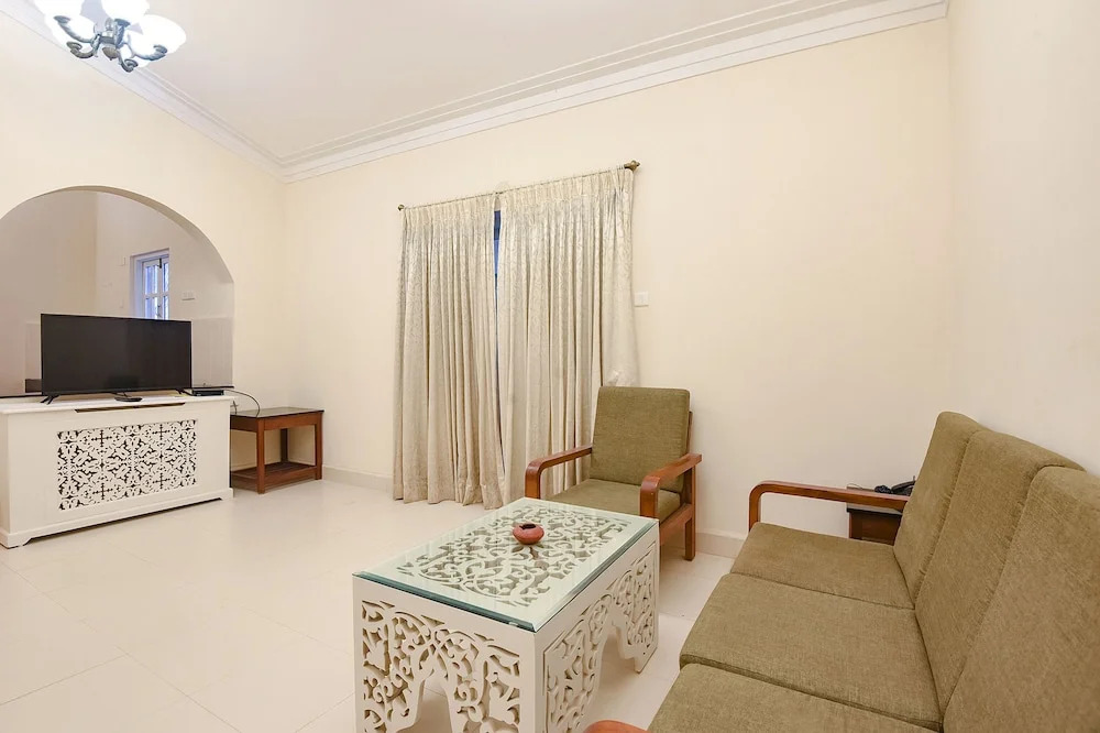 Fabhotel Prime Plus Highland