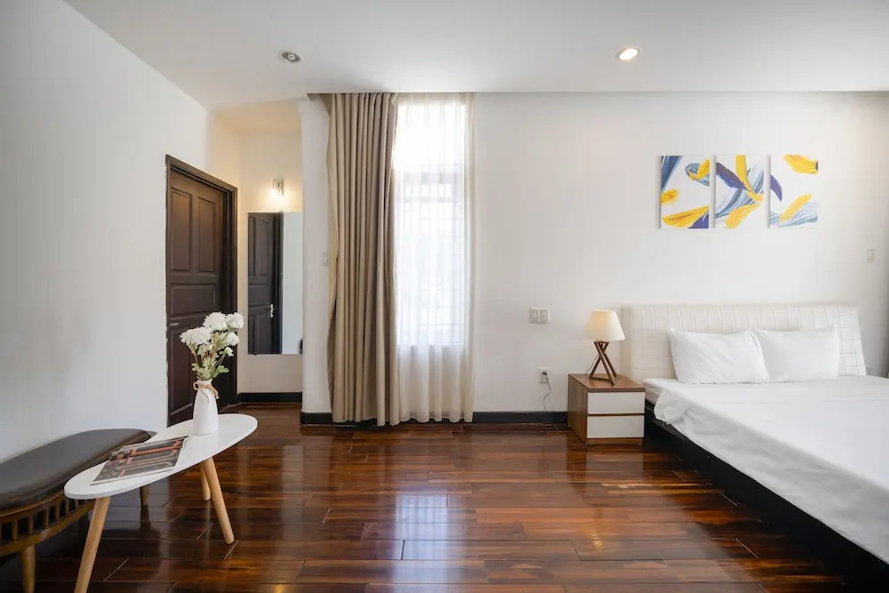 T P Pool Villa