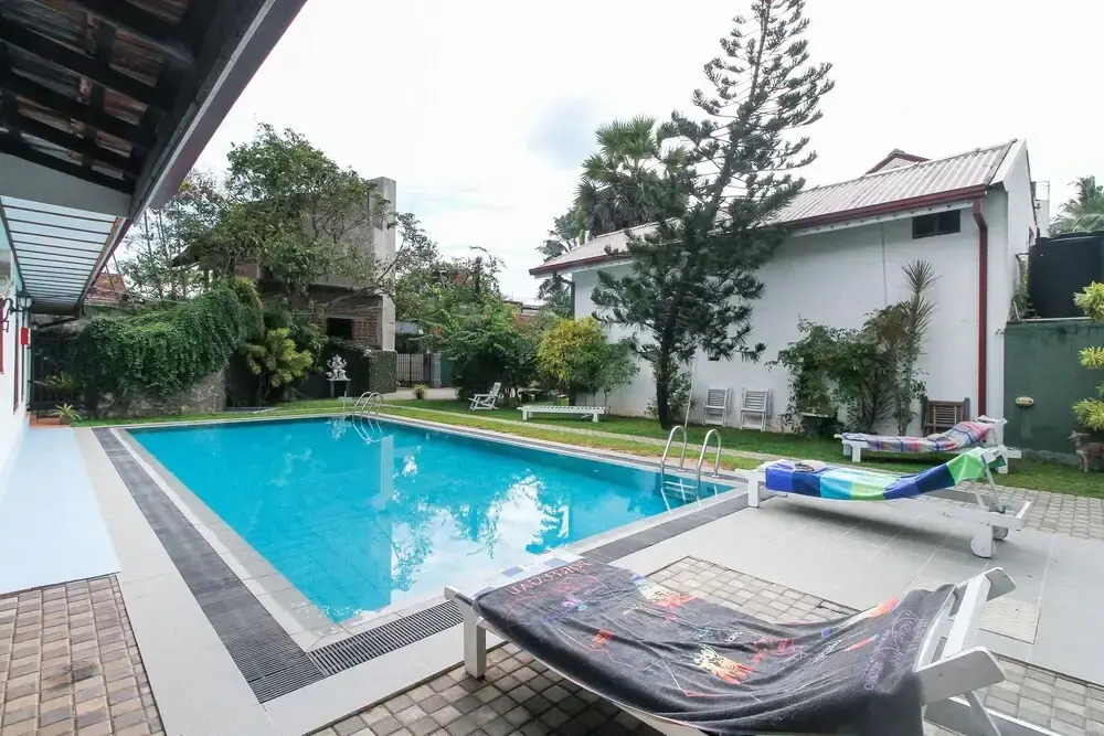 Oyo 467 Lioni Holidays Villa