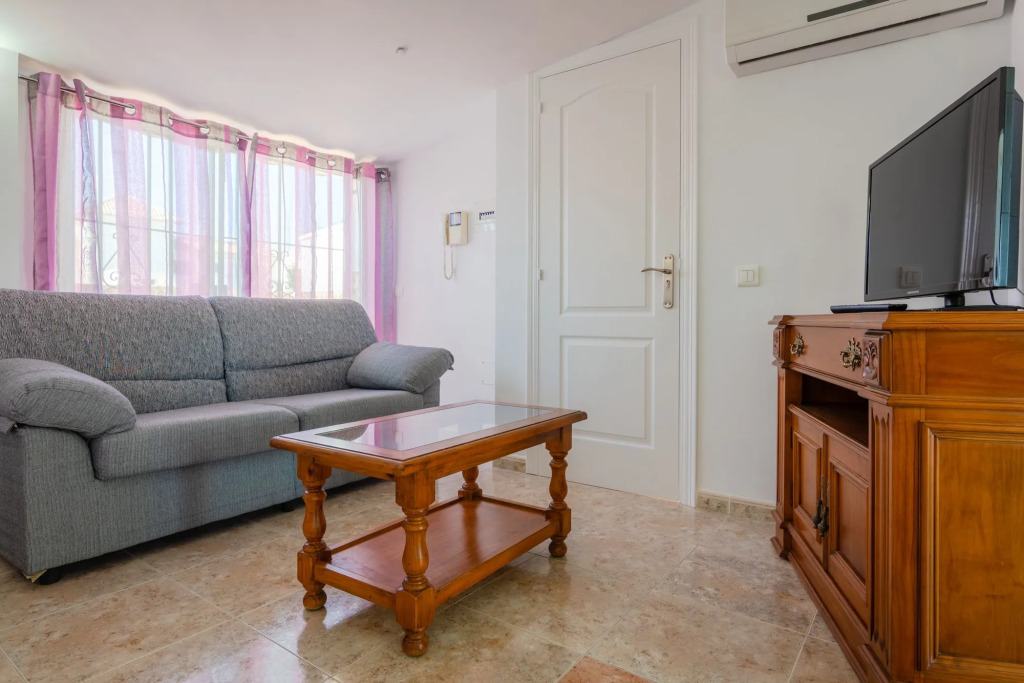 Hostal Boutique Luna de Nerja OLIVE OIL FREE DEGUSTATION & SALE