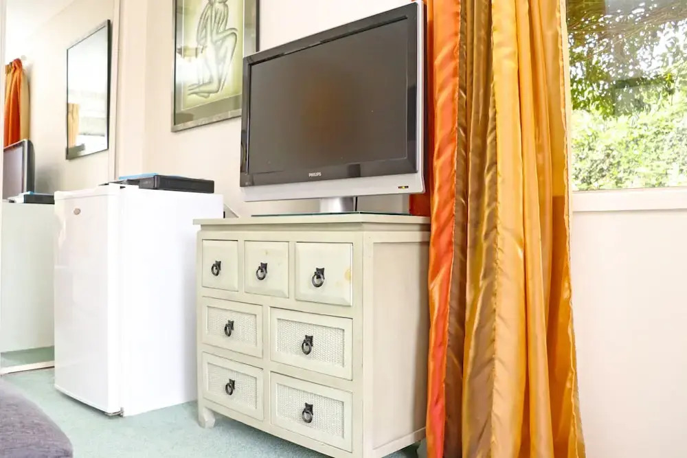 Hideaway in Harrowfield