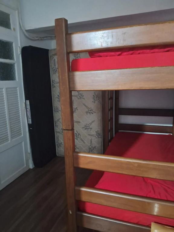 Apt inteiro 1 minuto da praia