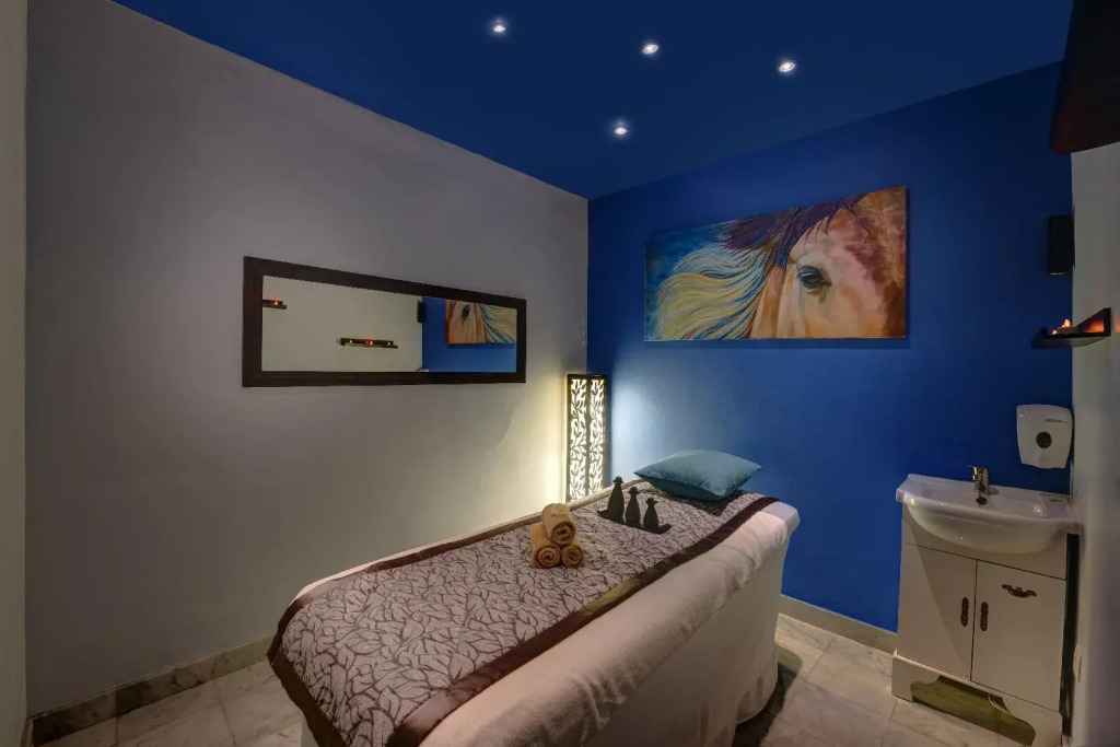 Vintage Grand Hotel Apartments Dubai
