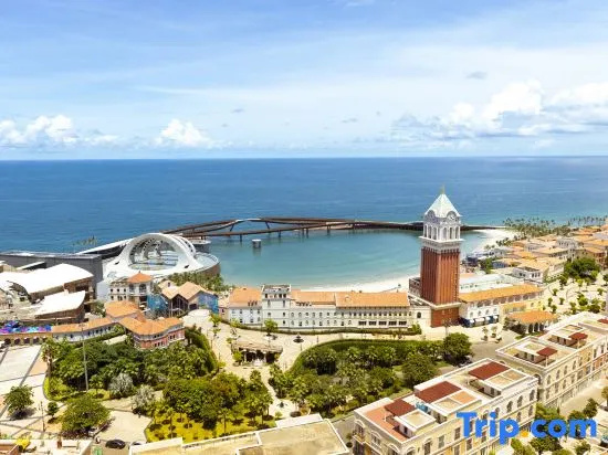 Seaside Fireworks Apartment Free Gym & Pool