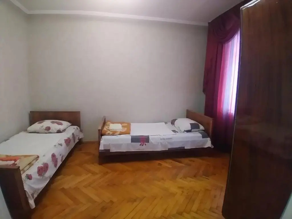 3-h komnatnaja kvartira s vidom na more