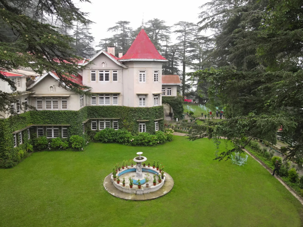 WelcomHeritage Woodville Palace