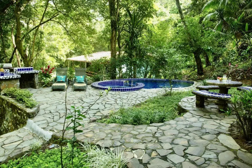 Toucan Villa Family home w Private Pool Garden