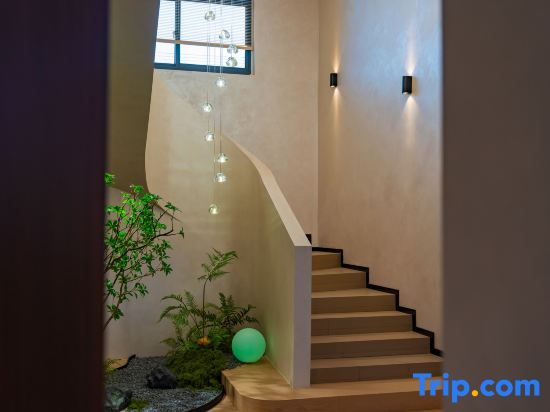 Tonglu Yaoyue Lanshe Homestay (OMG Heartbeat Paradise)