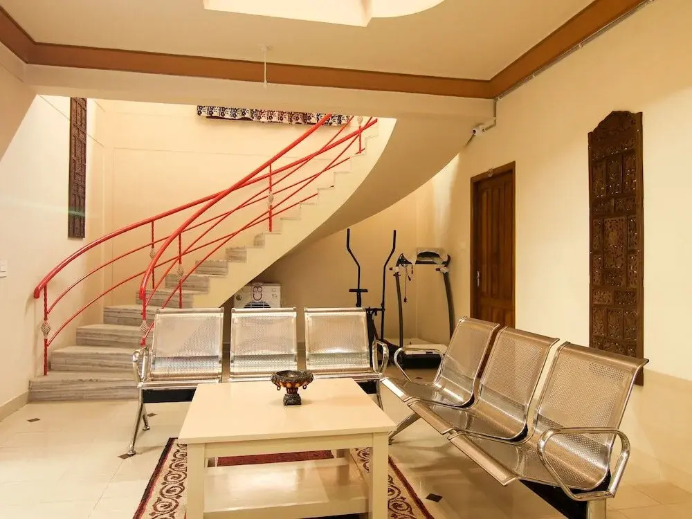 Vamsi Krishna By OYO Rooms