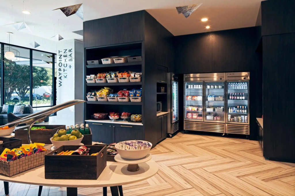 H Hotel Los Angeles, Curio Collection By Hilton