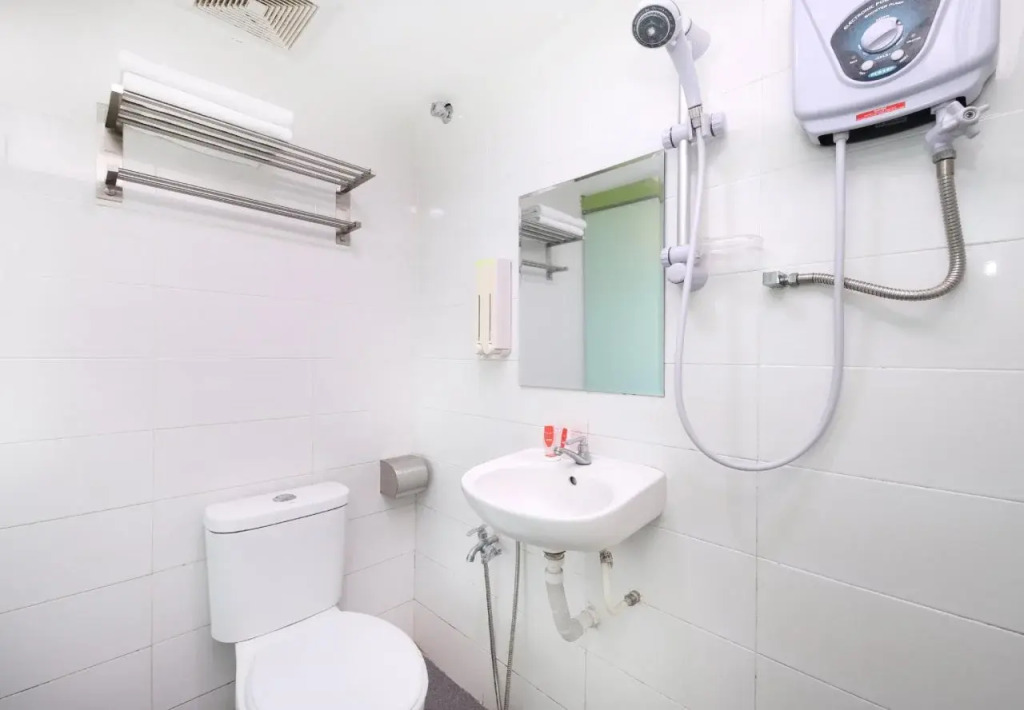 Hotel De Kiara By OYO Rooms