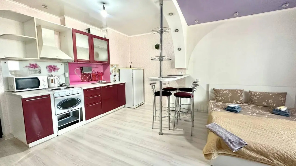 Romlex Apartments (Ромлекс) на улице Сидора Путилова 45
