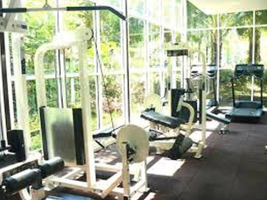 M Suites Hotel