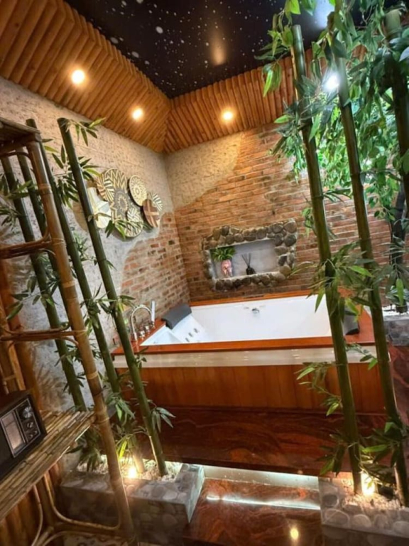 Athena Hotel Huế