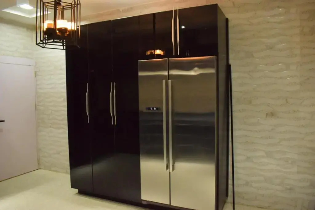 Grand Duplex Style 3 Bedroom Apartment