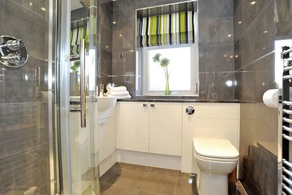 Home from Home Aberdeen-Spacious West End Apartment-Free Parking-Near ARI & City Centre